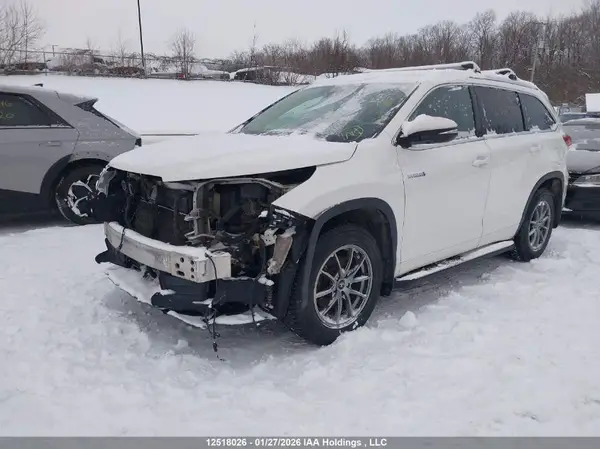 5TDDGRFH2HS030592 2017 TOYOTA HIGHLANDER - Image 2