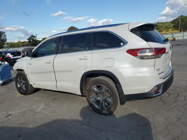 5TDDGRFH2HS032391 2017 TOYOTA HIGHLANDER - Image 2