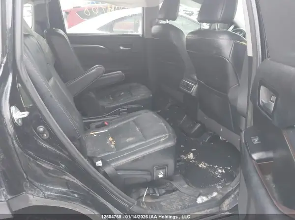 5TDDGRFH2JS039704 2018 TOYOTA HIGHLANDER - Image 8