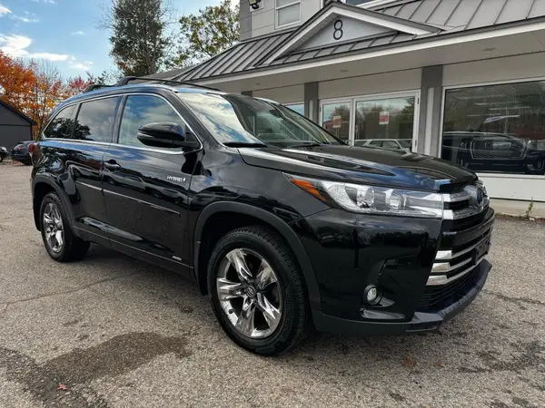 5TDDGRFH2KS053684 2019 TOYOTA HIGHLANDER - Image 1