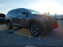 5TDDGRFH2KS055032 2019 TOYOTA HIGHLANDER