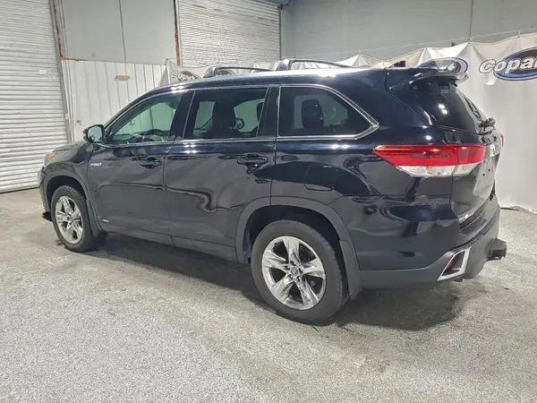 5TDDGRFH2KS058030 2019 TOYOTA HIGHLANDER - Image 2