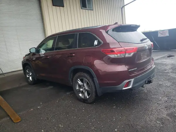 5TDDGRFH2KS069335 2019 TOYOTA HIGHLANDER - Image 2