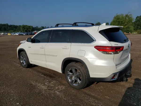 5TDDGRFH2KS071859 2019 TOYOTA HIGHLANDER - Image 2