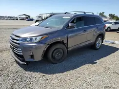 5TDDGRFH2KS074728 2019 TOYOTA HIGHLANDER