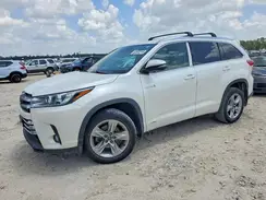 5TDDGRFH3HS021383 2017 TOYOTA HIGHLANDER