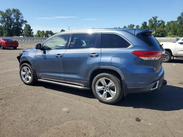 5TDDGRFH3HS023716 2017 TOYOTA HIGHLANDER - Image 2