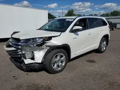 5TDDGRFH3HS035753 2017 TOYOTA HIGHLANDER