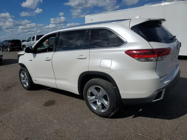 5TDDGRFH3HS035753 2017 TOYOTA HIGHLANDER - Image 2