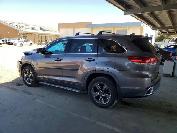 5TDDGRFH3HS036532 2017 TOYOTA HIGHLANDER - Image 2