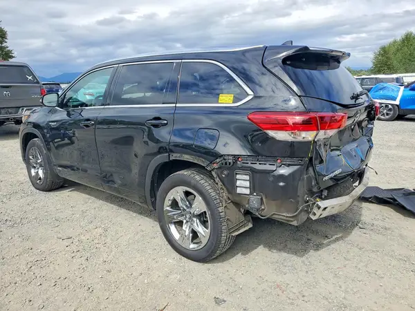 5TDDGRFH3JS044894 2018 TOYOTA HIGHLANDER - Image 2