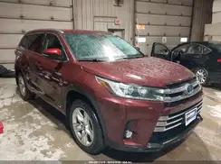 5TDDGRFH3JS048993 2018 TOYOTA HIGHLANDER