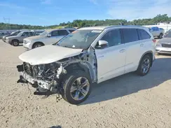 5TDDGRFH3KS053788 2019 TOYOTA HIGHLANDER