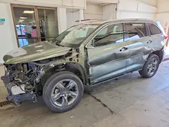 5TDDGRFH3KS061082 2019 TOYOTA HIGHLANDER