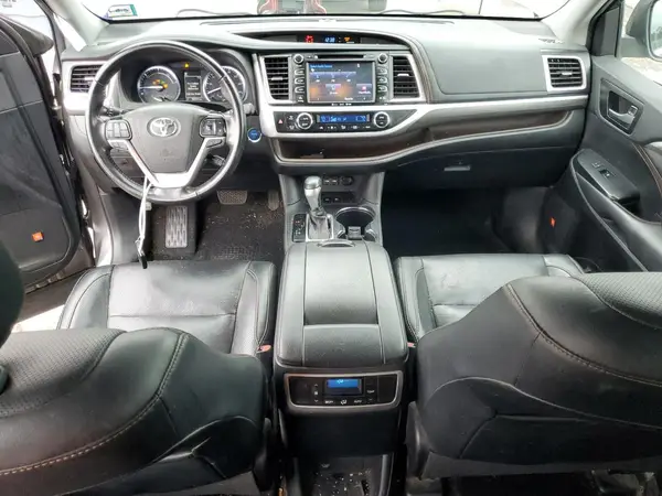 5TDDGRFH3KS065732 2019 TOYOTA HIGHLANDER - Image 8