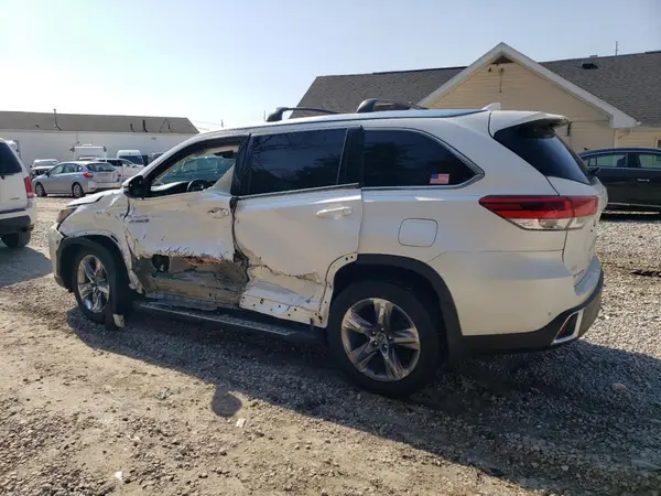 5TDDGRFH3KS071451 2019 TOYOTA HIGHLANDER - Image 2
