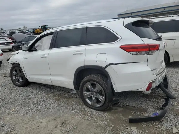 5TDDGRFH4HS024695 2017 TOYOTA HIGHLANDER - Image 2