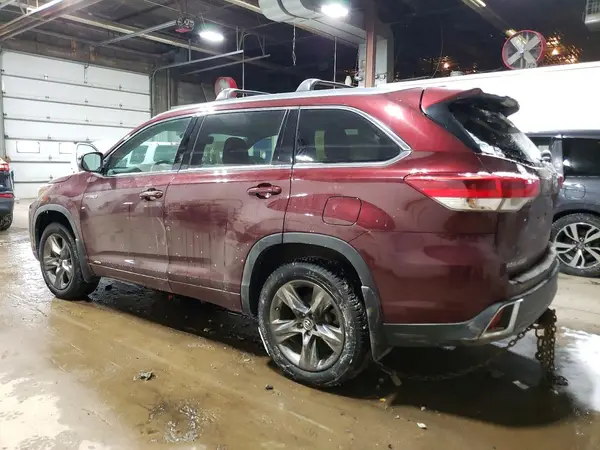 5TDDGRFH4HS025703 2017 TOYOTA HIGHLANDER - Image 2