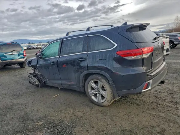 5TDDGRFH4HS034689 2017 TOYOTA HIGHLANDER - Image 2