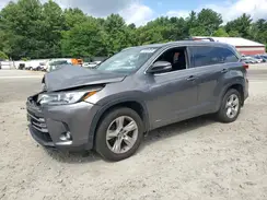 5TDDGRFH4JS048498 2018 TOYOTA HIGHLANDER