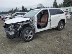 5TDDGRFH4JS052163 2018 TOYOTA HIGHLANDER