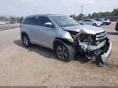 5TDDGRFH4KS061687 2019 TOYOTA HIGHLANDER
