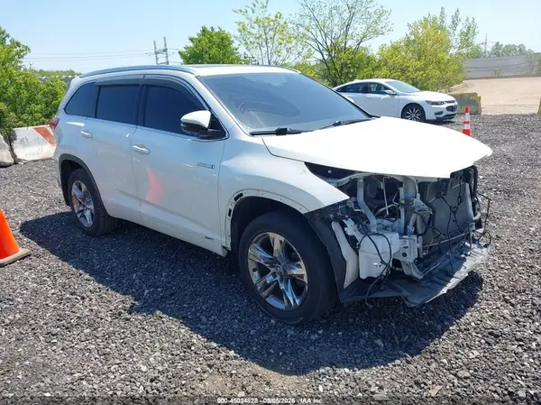 5TDDGRFH4KS075945 2019 TOYOTA HIGHLANDER - Image 1
