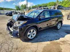 5TDDGRFH4KS077923 2019 TOYOTA HIGHLANDER