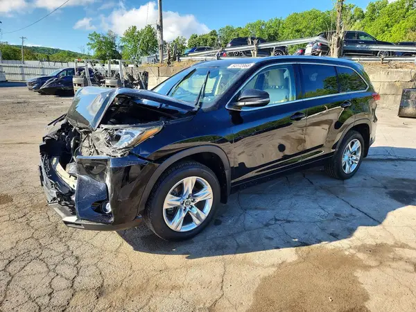 5TDDGRFH4KS077923 2019 TOYOTA HIGHLANDER - Image 1