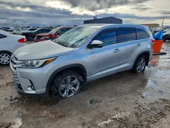 5TDDGRFH5HS021529 2017 TOYOTA HIGHLANDER