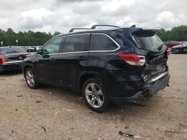 5TDDGRFH5HS027153 2017 TOYOTA HIGHLANDER - Image 2