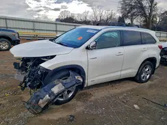 5TDDGRFH5HS027671 2017 TOYOTA HIGHLANDER