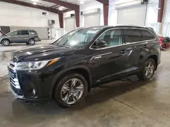 5TDDGRFH5HS028450 2017 TOYOTA HIGHLANDER