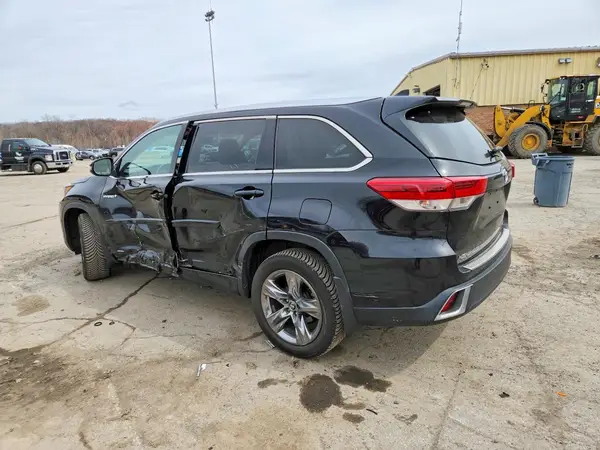 5TDDGRFH5HS031784 2017 TOYOTA HIGHLANDER - Image 2