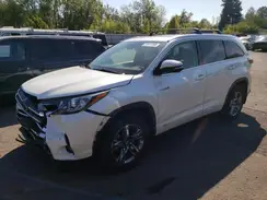 5TDDGRFH5HS036144 2017 TOYOTA HIGHLANDER