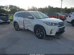 5TDDGRFH5JS048509 2018 TOYOTA HIGHLANDER