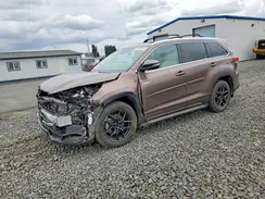5TDDGRFH5KS056322 2019 TOYOTA HIGHLANDER