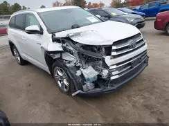 5TDDGRFH6HS025492 2017 TOYOTA HIGHLANDER