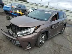 5TDDGRFH6HS027534 2017 TOYOTA HIGHLANDER