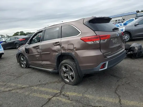 5TDDGRFH6HS027534 2017 TOYOTA HIGHLANDER - Image 2