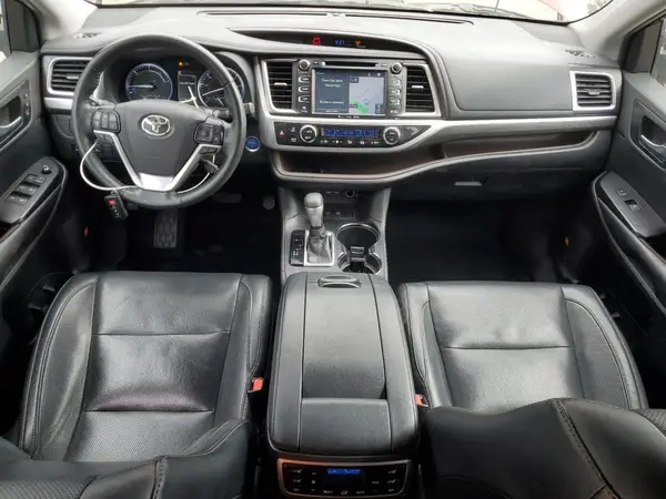 5TDDGRFH6KS071251 2019 TOYOTA HIGHLANDER - Image 8