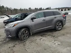 5TDDGRFH6KS074151 2019 TOYOTA HIGHLANDER