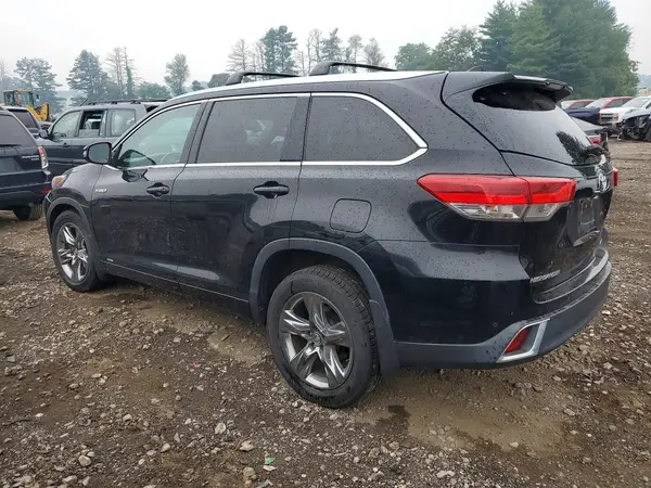 5TDDGRFH7HS022861 2017 TOYOTA HIGHLANDER - Image 2