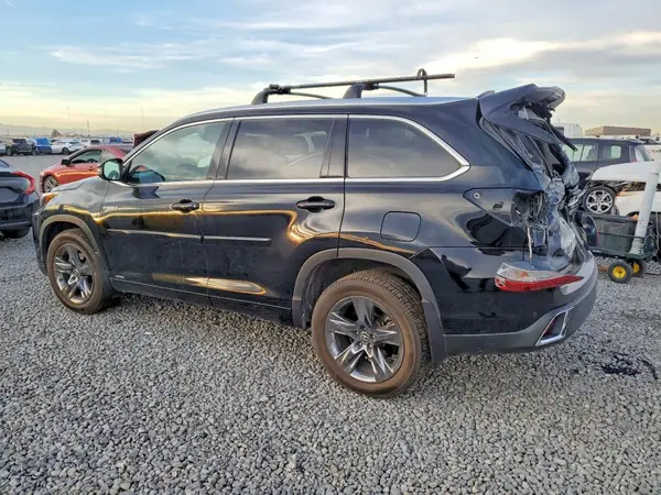 5TDDGRFH7JS037835 2018 TOYOTA HIGHLANDER - Image 2