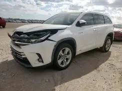 5TDDGRFH7JS050049 2018 TOYOTA HIGHLANDER