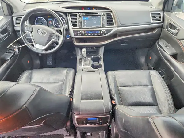 5TDDGRFH7JS051461 2018 TOYOTA HIGHLANDER - Image 8