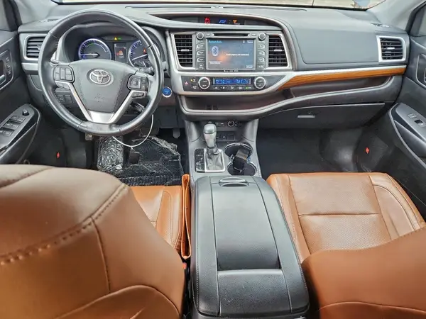 5TDDGRFH7KS060582 2019 TOYOTA HIGHLANDER - Image 8