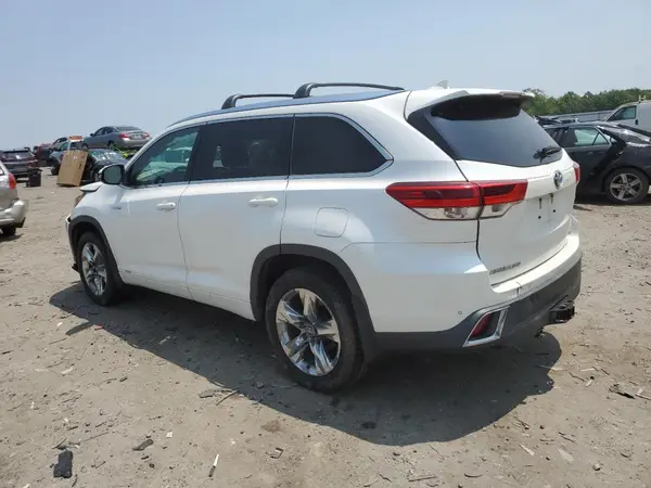 5TDDGRFH7KS061442 2019 TOYOTA HIGHLANDER - Image 2