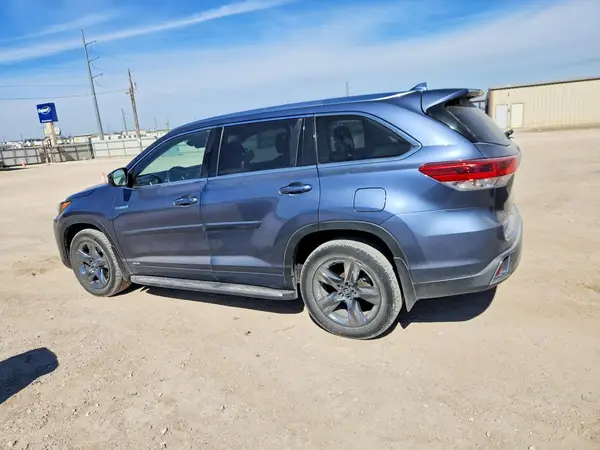 5TDDGRFH7KS061585 2019 TOYOTA HIGHLANDER - Image 2