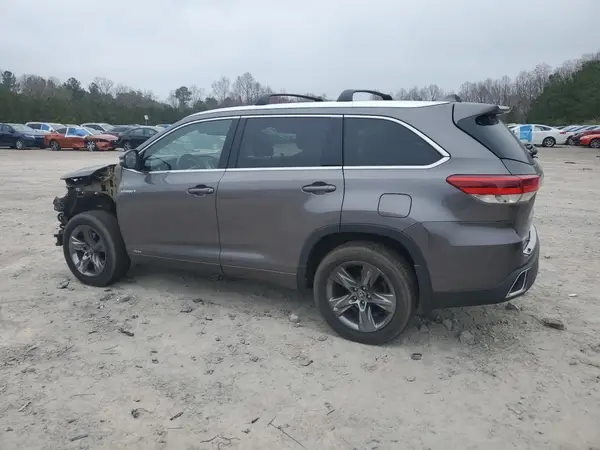 5TDDGRFH7KS070738 2022 TOYOTA HIGHLANDER - Image 2